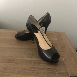 Marc Fisher open toe heels 8M